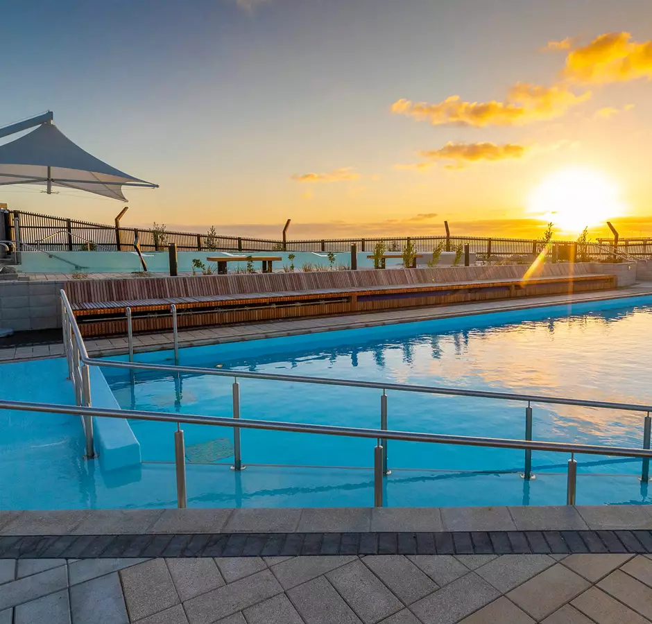 New Brighton Hot Pools With Sunrise 