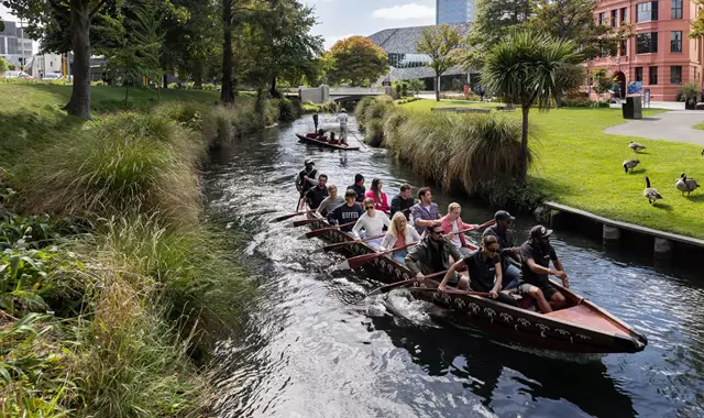 Waka On The Avon