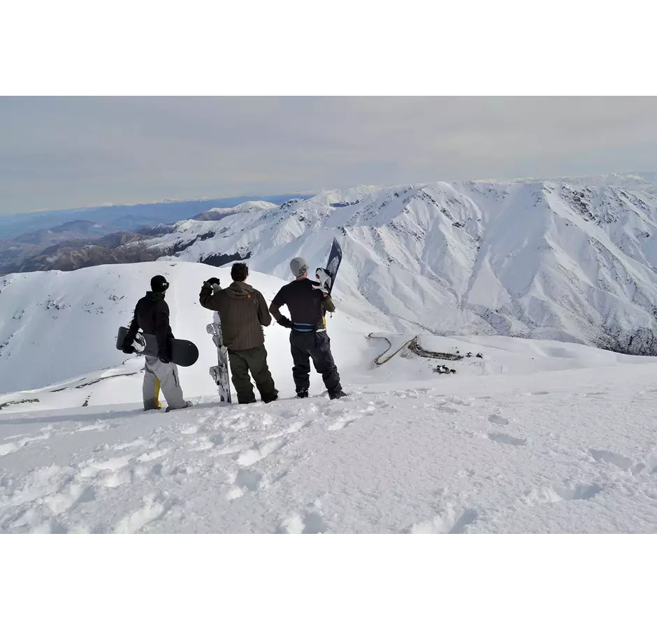 Group of snowboarders at the top of Mt Lyford.